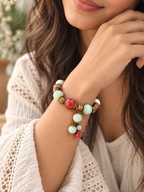 Handcrafted Multicolor Beaded Stretch Bracelet with Gold Accents - Red & Mint